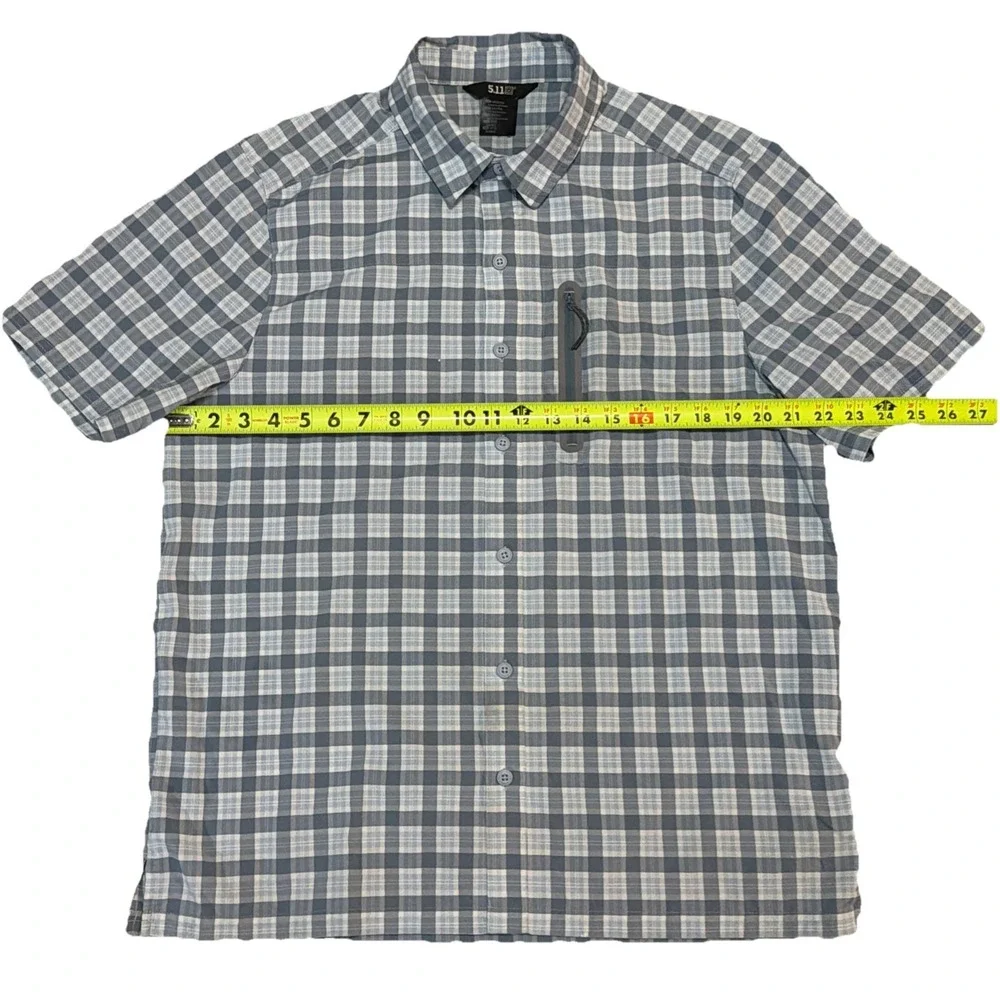 5.11 Tactical Button Down Shirt Mens M‎ Blue Short Sleeve Zipped Chest Pocket